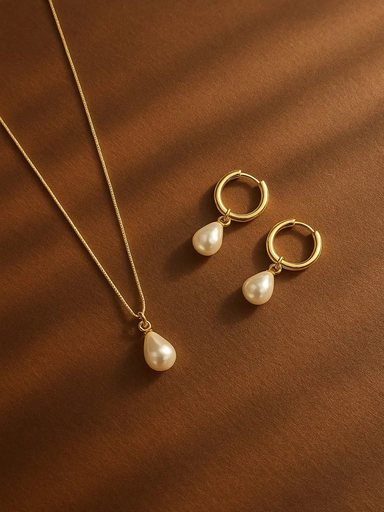3pcs Stainless Steel Waterproof And Non-Fading Stylish Women's Gold/Silver Water Droplet Pearl Hoop Earrings Necklace Jewelry
